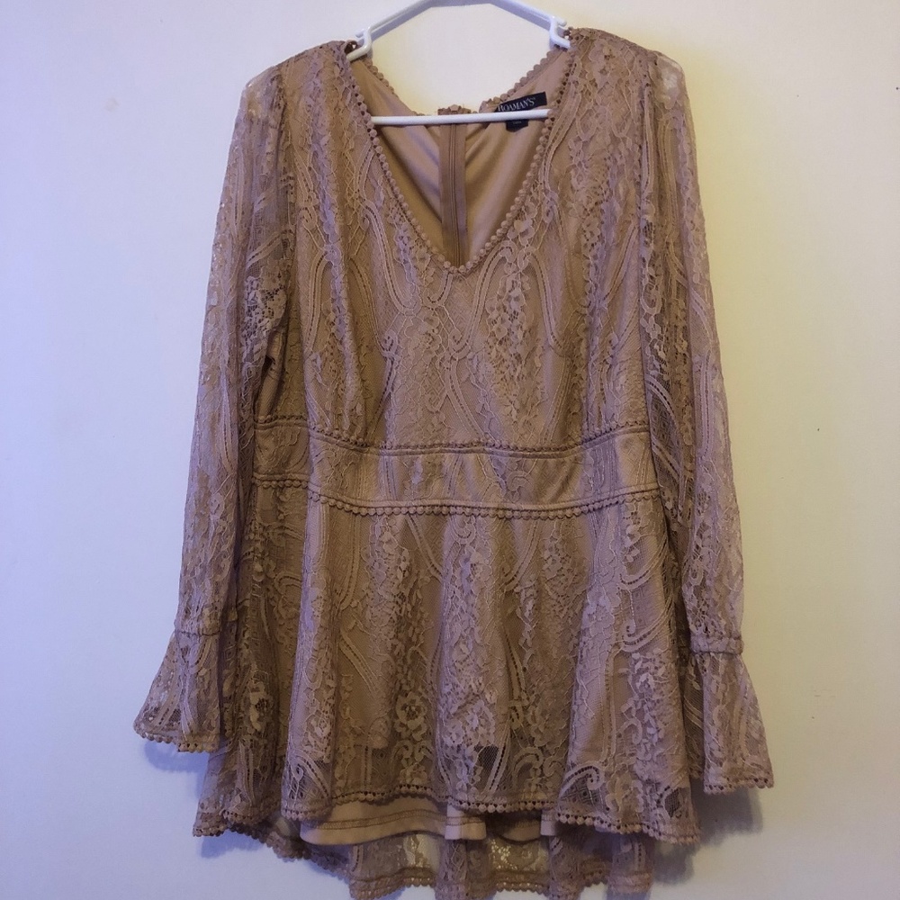 Roaman's nude colored lacey top
